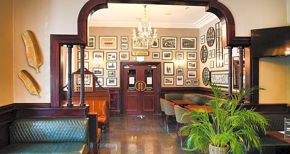 Blarney Woollen Mills Hotel - BW Signature Collection