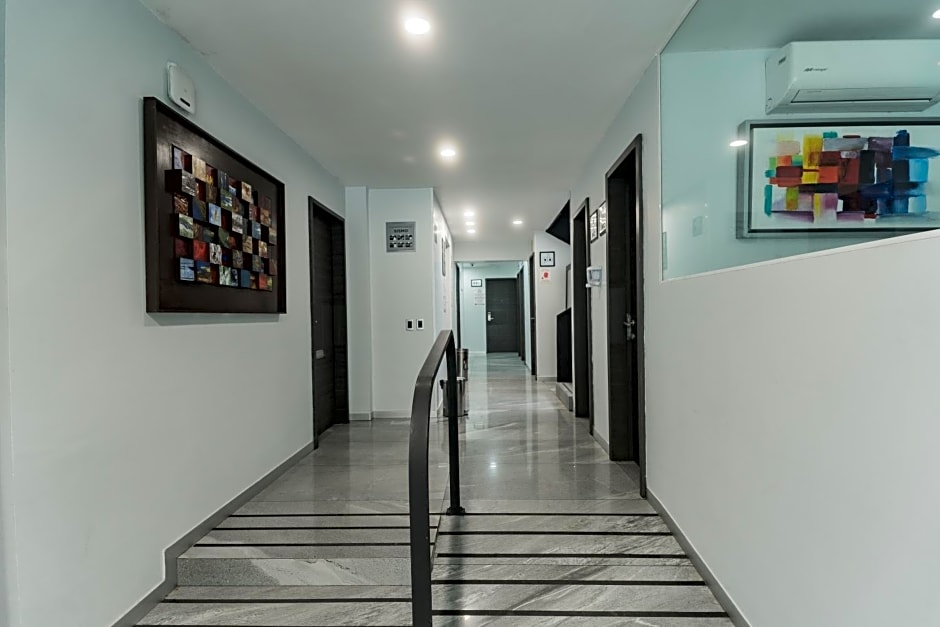 HOTEL LEMON GREEN -Zona Expo Frente al Centro de Convenciones