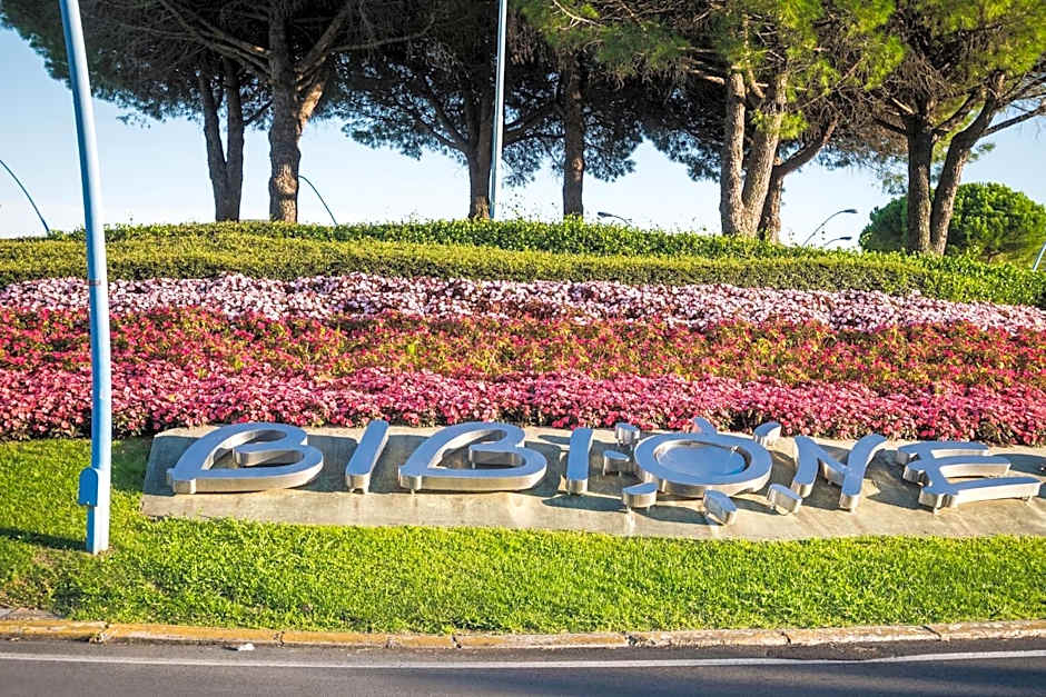 Beautiful One-Bedroom Apartment with terrace in Bibione