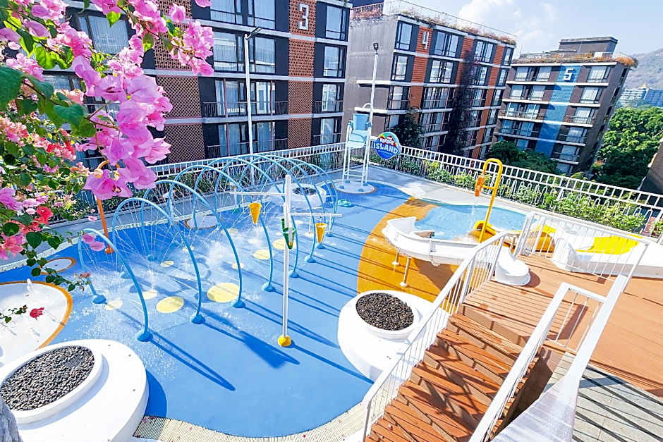 Balcony Courtyard Sriracha Hotel & Serviced Apartments