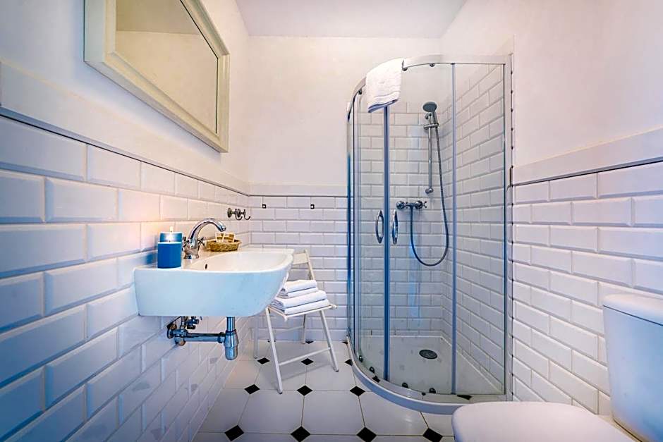 Stare Sady Chillout Rooms "Pod Jabłoniami"