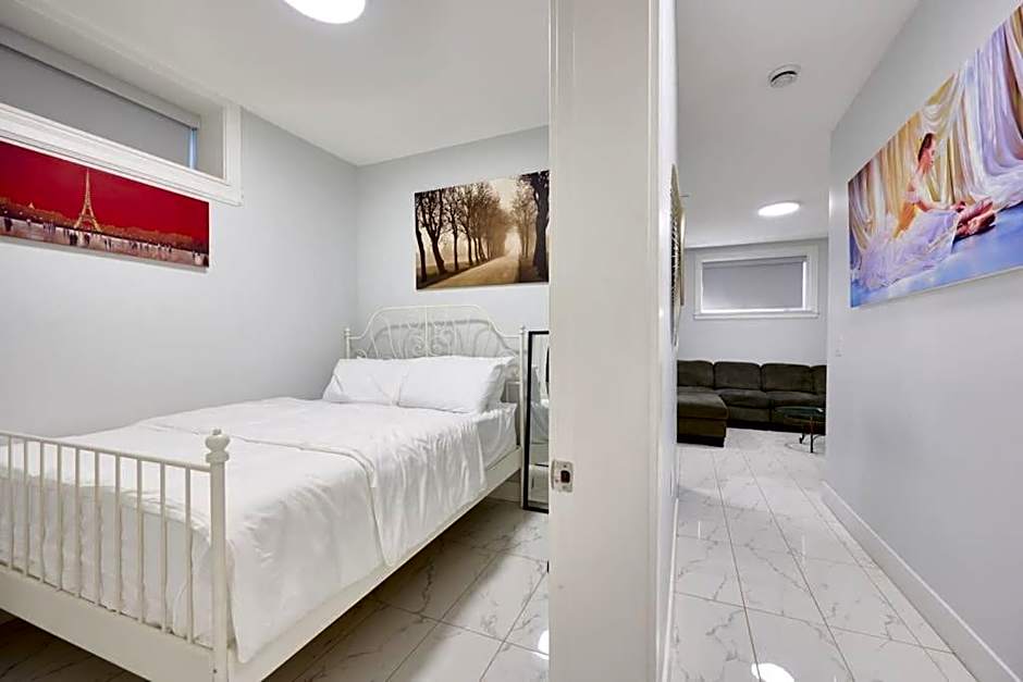 Basement Suite In Vancouver