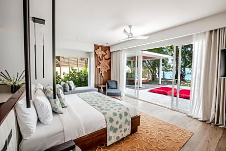 Three-Bedroom Royal Beach Villa with Pool