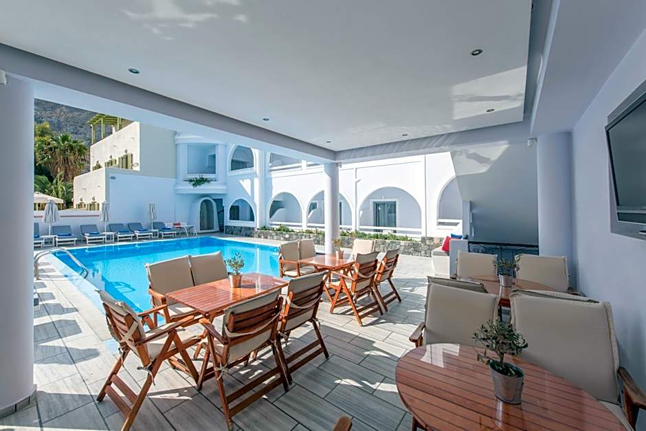 Blue Waves Suites & Apartments