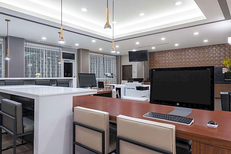 Wingate by Wyndham Loveland