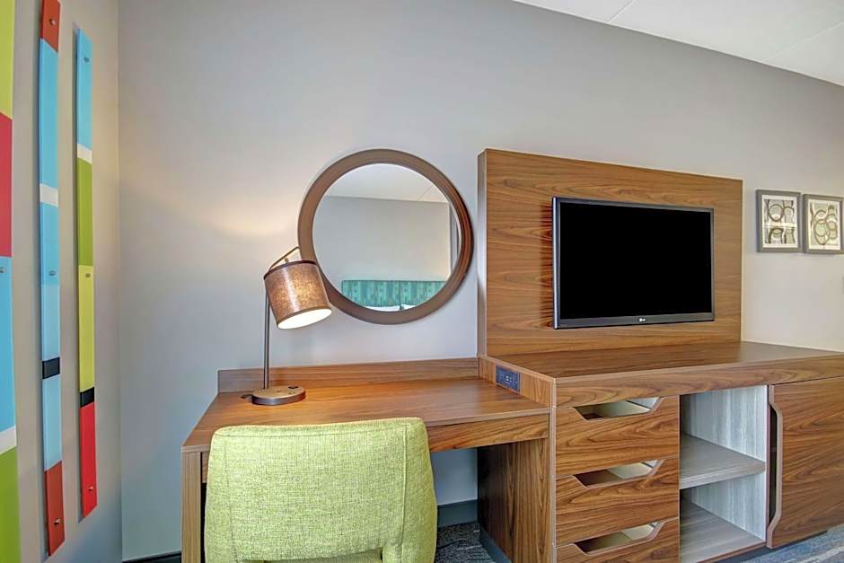 Hampton Inn By Hilton & Suites Guelph, Ontario, Canada