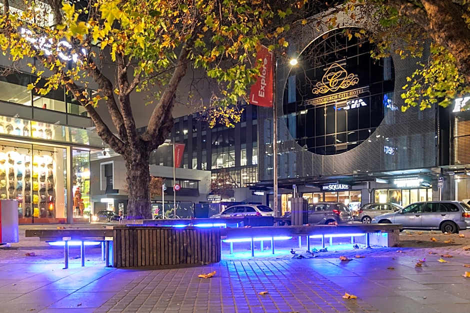 Christchurch City Hotel