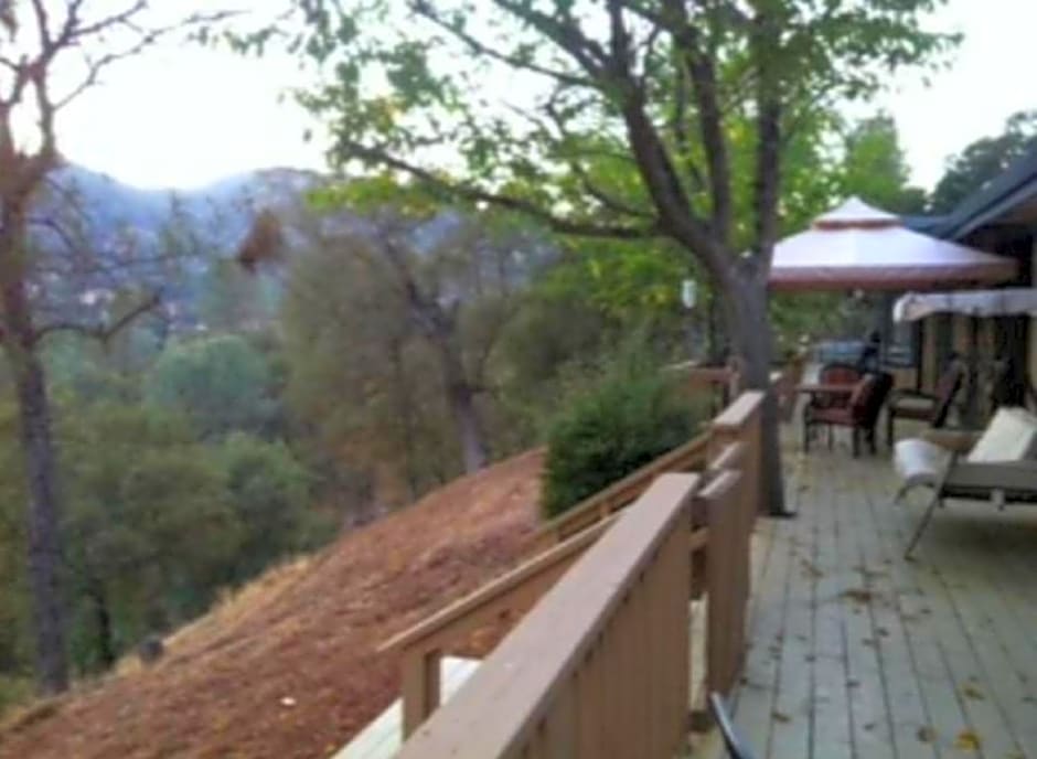 Yosemite Bed and Breakfast