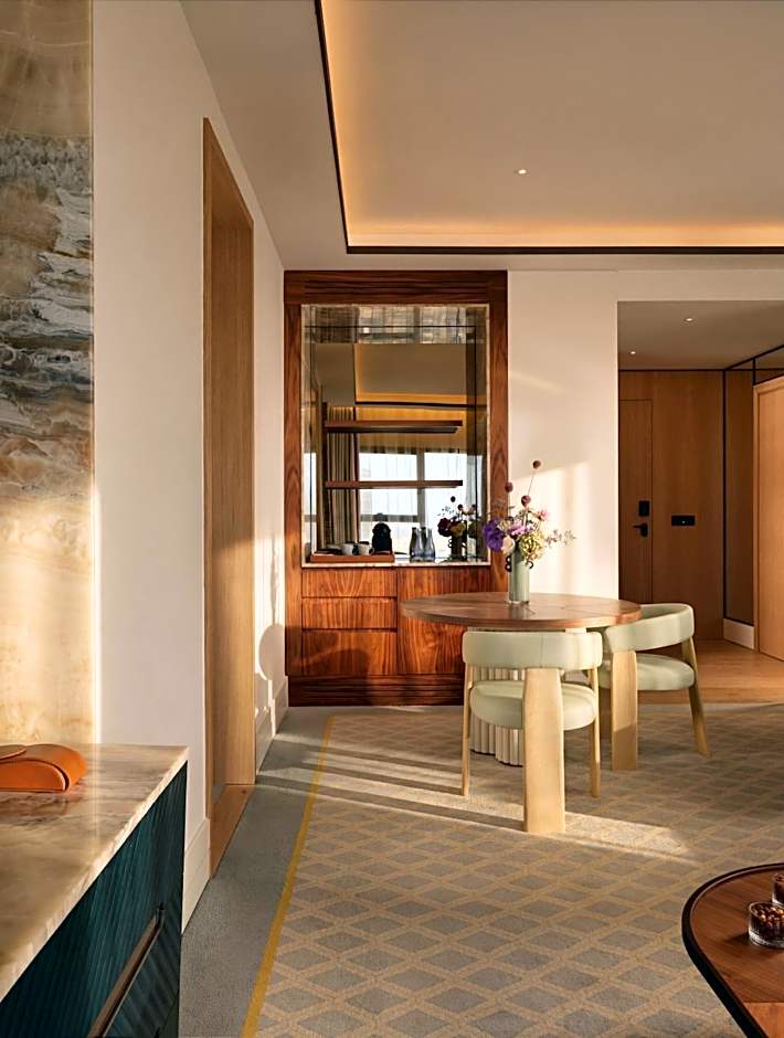 The View Hotel