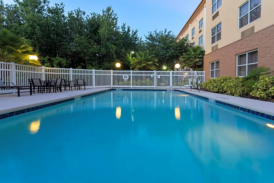 Holiday Inn Express Hotel & Suites Plant City