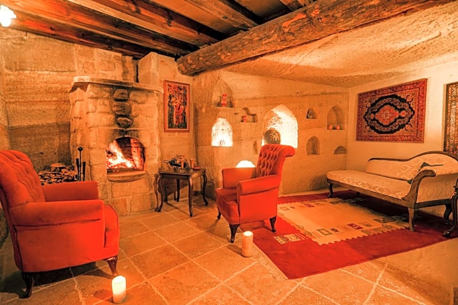 Sinasos Palace Cave Hotel