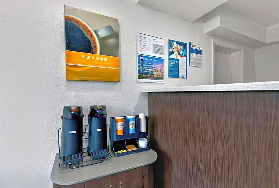 Motel 6-Columbus, GA