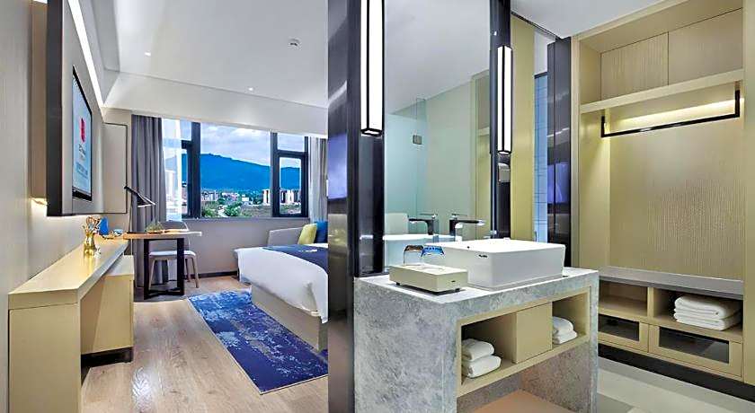 Echarm Hotel Guilin North High Speed Railway Station