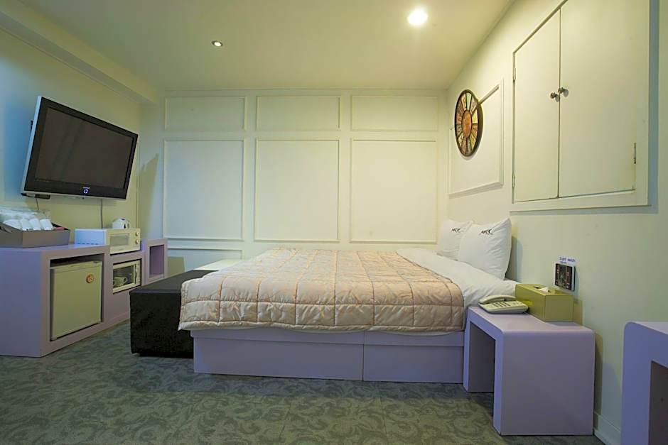 Sasang Max Motel