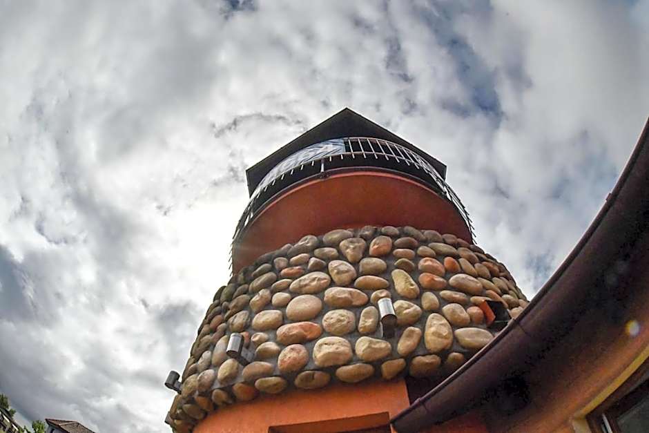 Willa Latarnik - doskonała lokalizacja, blisko atrakcji, 20min do plaży