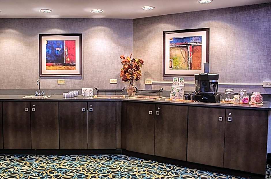 Holiday Inn Niagara Falls State Park Entry By IHG