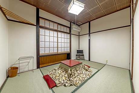 Double or Twin Room with Shared Bathroom