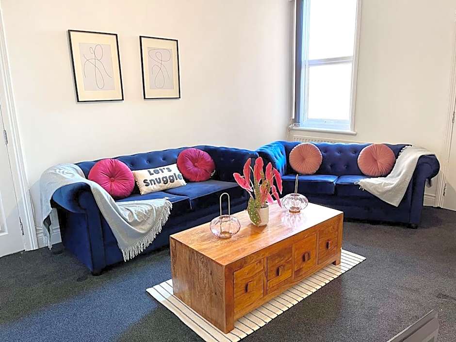 Centrally Located Apartment-free Parking