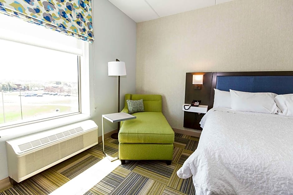 Hampton Inn By Hilton & Suites Syracuse North Airport Area