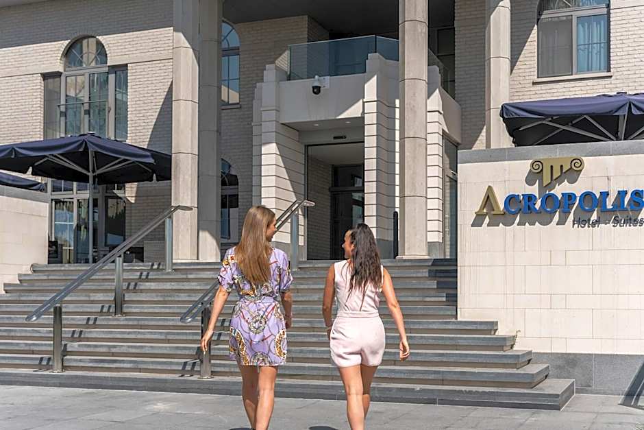 Hotel Acropolis " Op het sportiefste park van de kust "