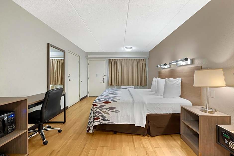 Red Roof Inn Buffalo Niagara Airport