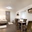 Paulay Downtown Apartments