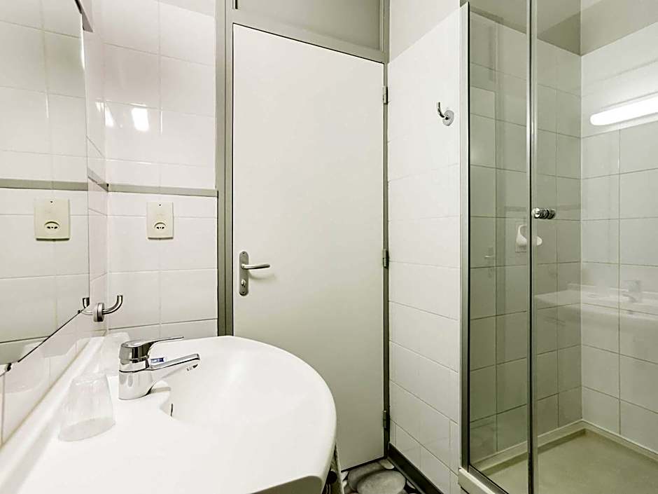 ibis budget Pau Lescar