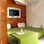 i-Suite Hotel
