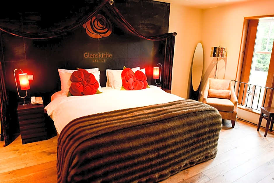 Glenskirlie Castle Hotel