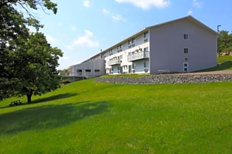 Americas Best Value Inn - Duluth Spirit Mountain Inn
