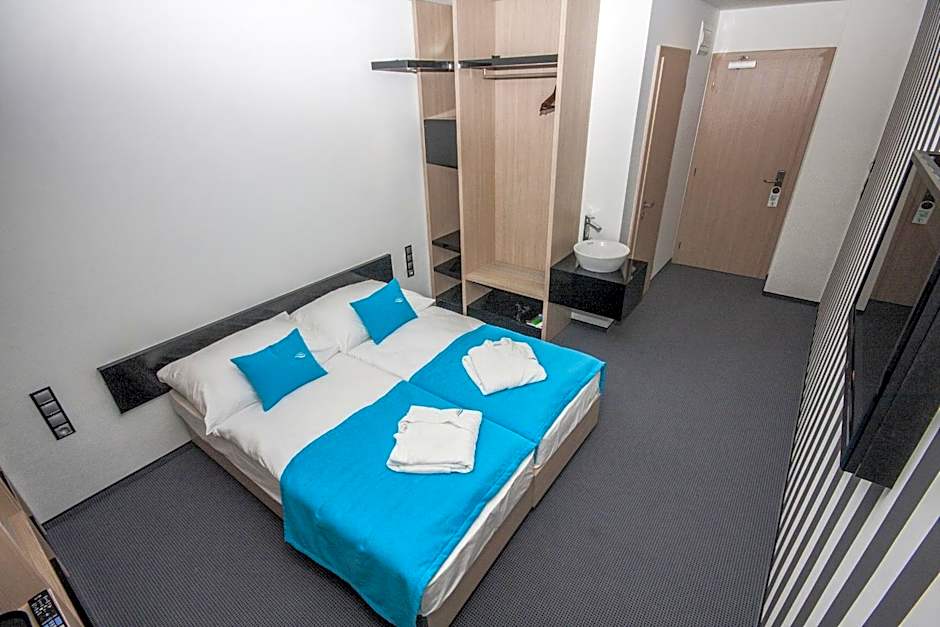 Hotel AquaCity Riverside