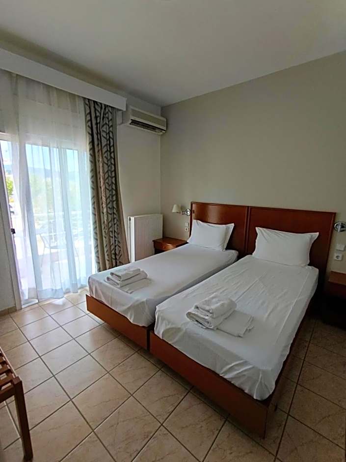 Stavros Beach Hotel