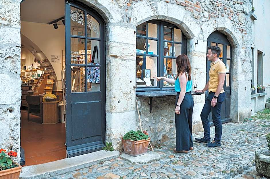 Hostellerie du Vieux Pérouges