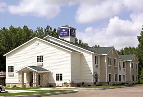 Cobblestone Inn & Suites - Brillion