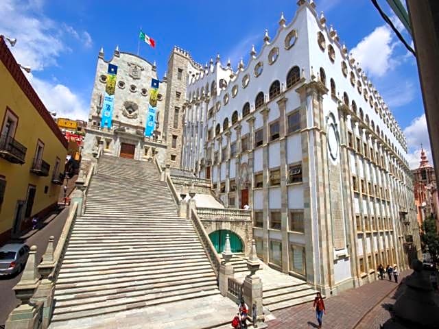 Hotel de la Paz