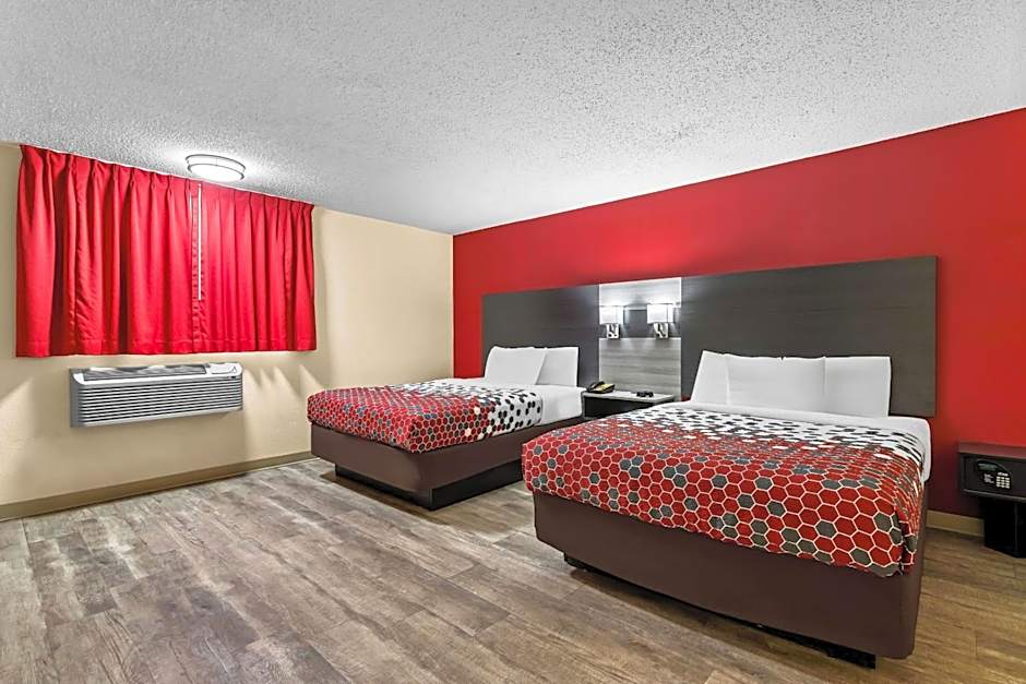 Econo Lodge Inn & Suites Santa Rosa