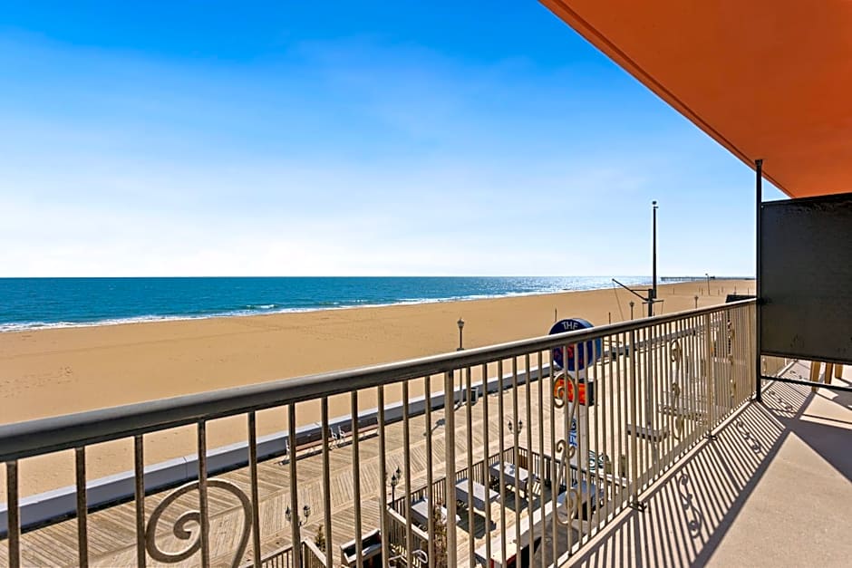 Americana Motor Inn on Boardwalk