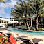 The Ritz-Carlton Naples, Tiburón