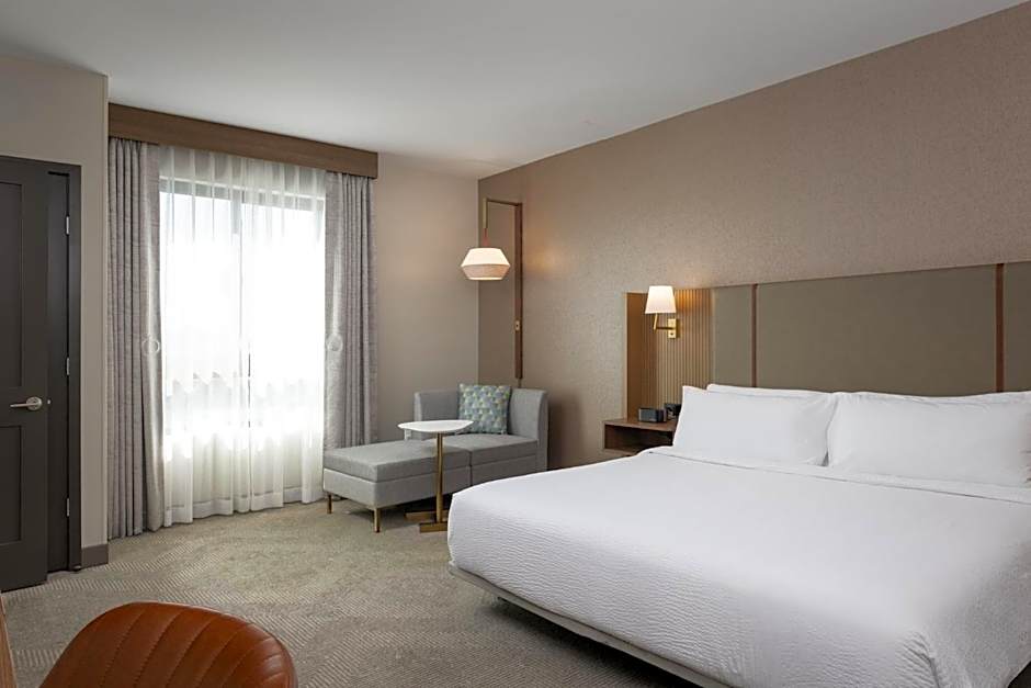 Holiday Inn Hotel And Suites Monterey Park Los Angeles By IHG