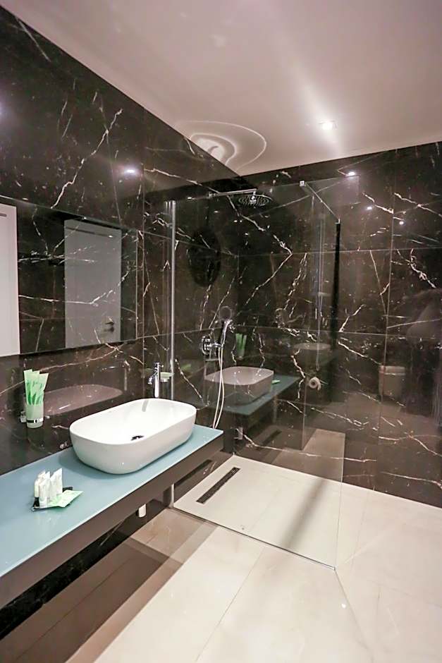 J'Me Boutique Hotel - Adults only