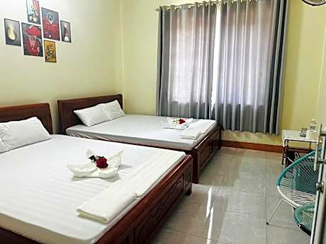 Standard Twin Room with Garden View