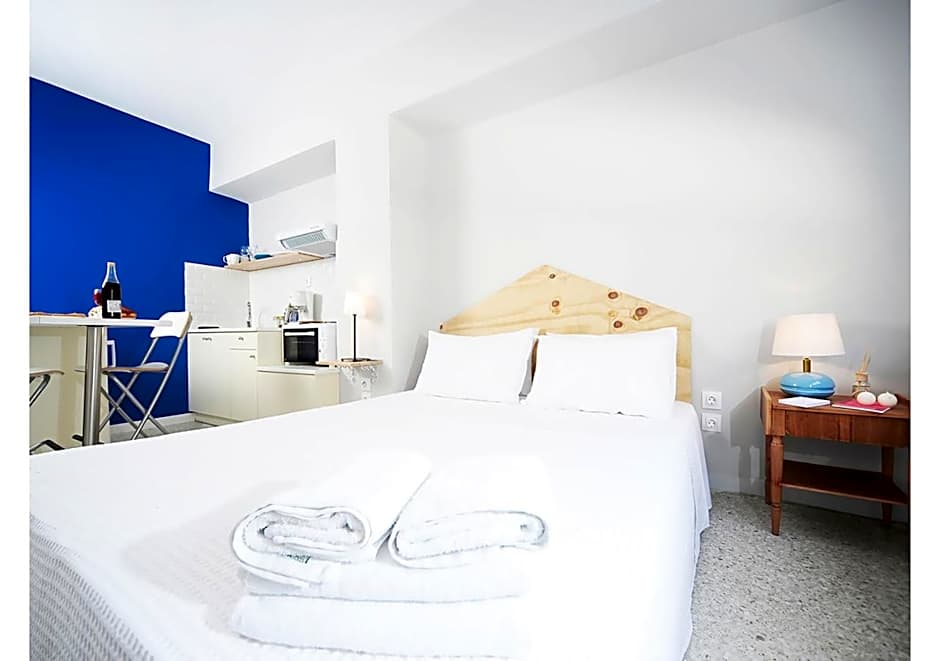 Live in Athens, PSYRRI Central Apartments