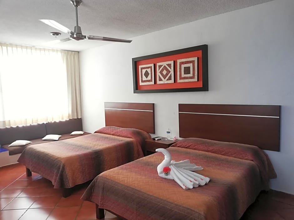Hotel Los Girasoles