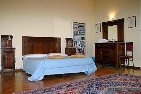 Triple Room with Private External Bathroom