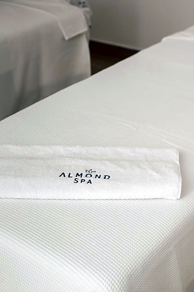 Almond Hotel - Adults only