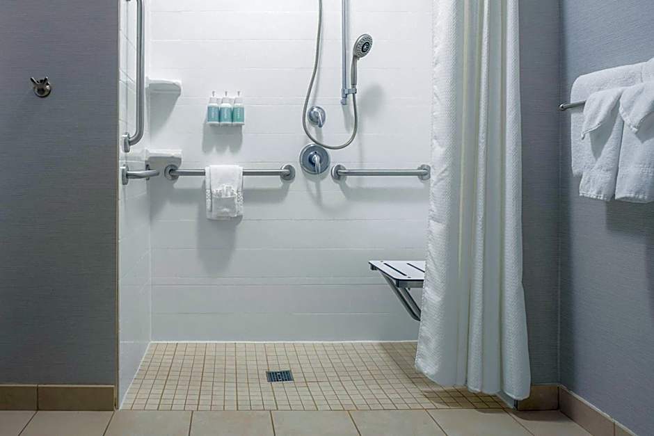 Courtyard by Marriott Boone