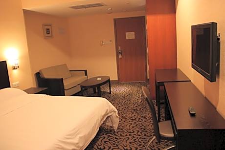 Deluxe Double Room with River View
