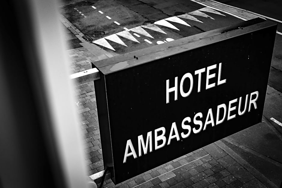 HOTEL AMBASSADEUR