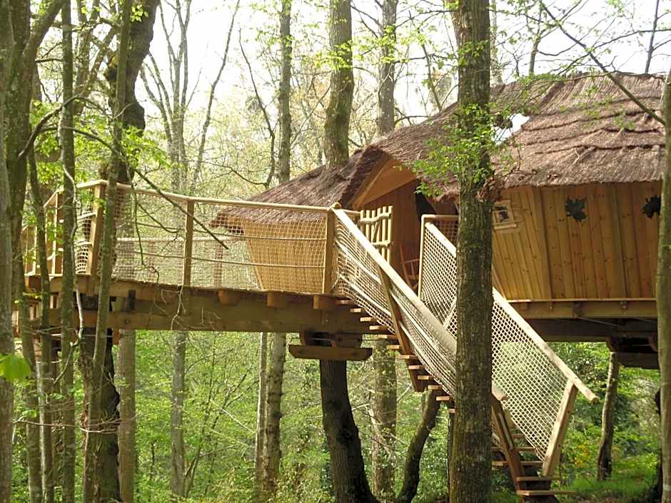 Insolites, Les Ormes, Epiniac