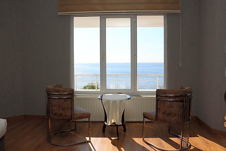 Grand Koru Hotel Beach